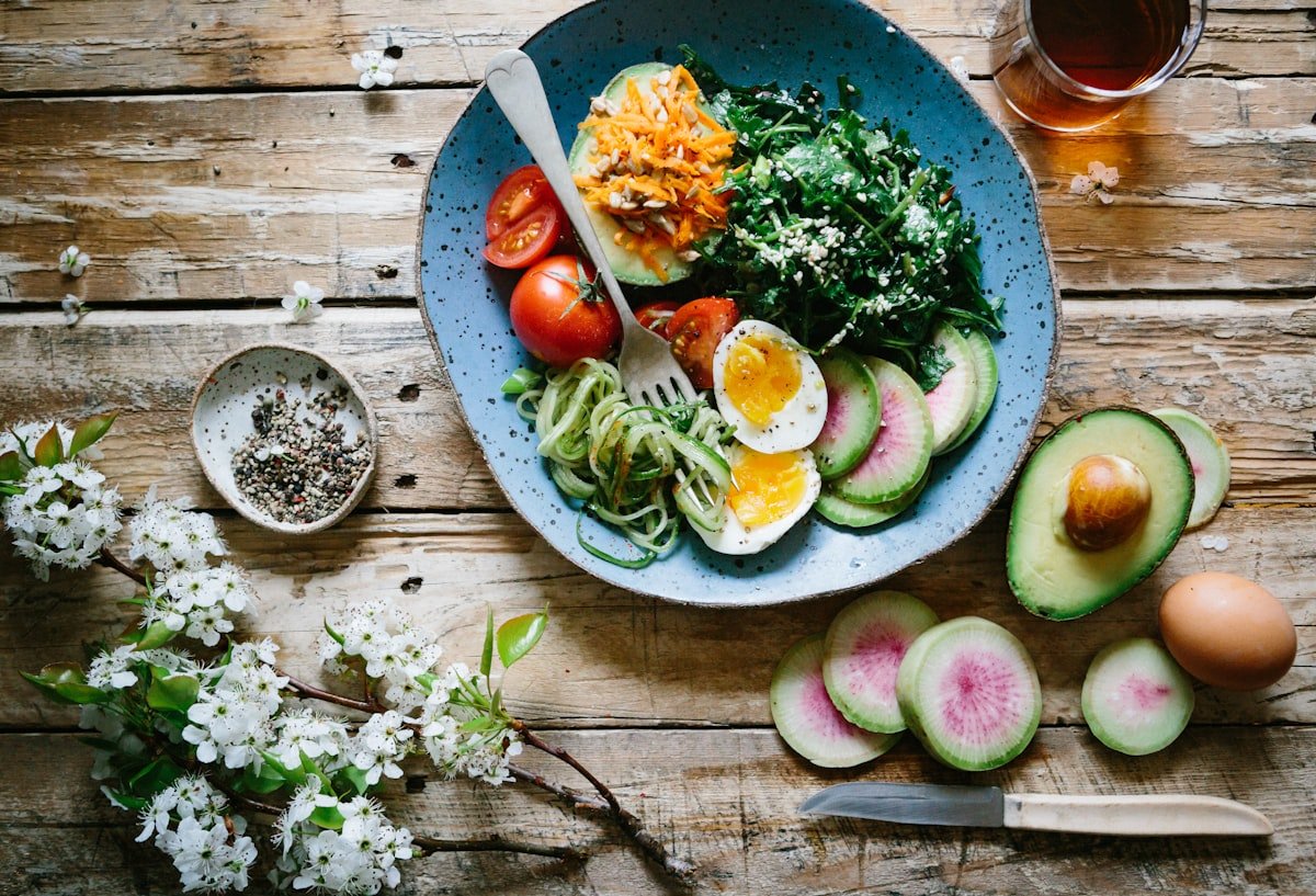The Complete Guide to Anti-Inflammatory Eating: What to Eat, What to Avoid